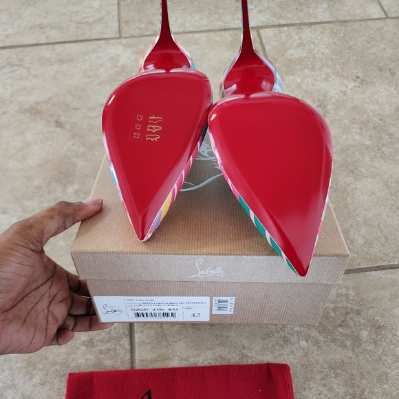 Christian Louboutin Hot Chick 100mm - Picture 4 of 5